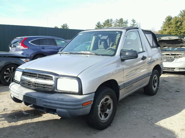 2CNBE18C436941358 - 2003 CHEVROLET TRACKER SILVER photo 2