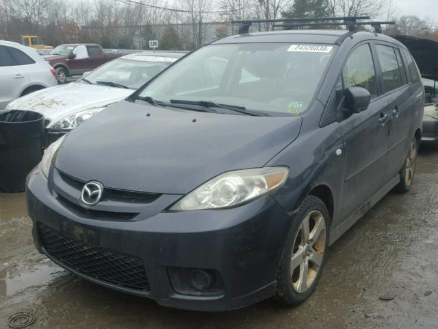 JM1CR29L460106200 - 2006 MAZDA 5 GRAY photo 2