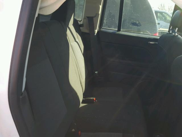 1C4NJCBB0FD264226 - 2015 JEEP COMPASS SP 白色 照片 6