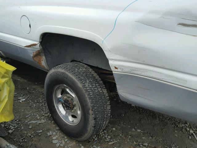 1B7KF23731J225861 - 2001 DODGE RAM 2500 WHITE photo 9