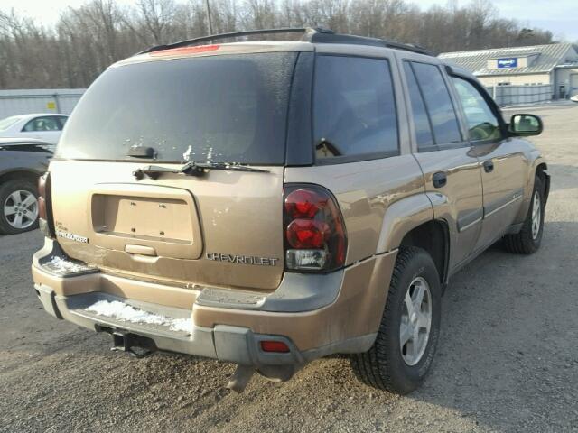 1GNDT13S222493156 - 2002 CHEVROLET TRAILBLAZE TAN photo 4