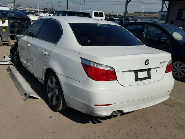 WBANU53598C110745 - 2008 BMW 528 I WHITE photo 3