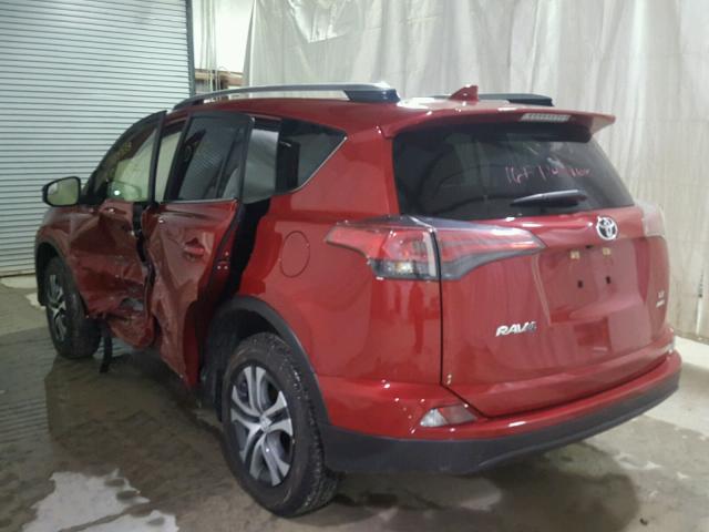 JTMBFREV3HJ111552 - 2017 TOYOTA RAV4 LE RED photo 3