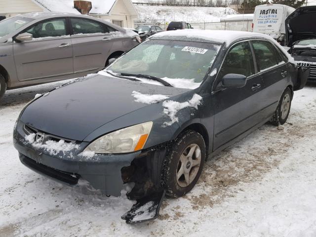 1HGCM56435A039435 - 2005 HONDA ACCORD LX GREEN photo 2