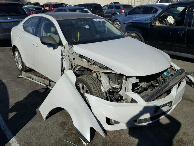 JTHCK262282026500 - 2008 LEXUS IS 250 WHITE photo 1