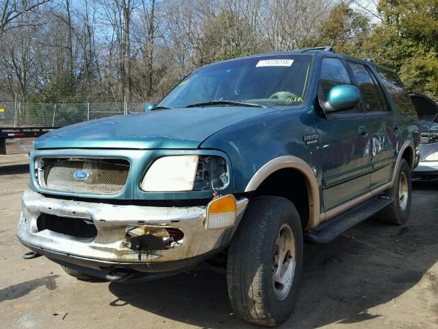 1FMFU18L2VLB50146 - 1997 FORD EXPEDITION GREEN photo 2