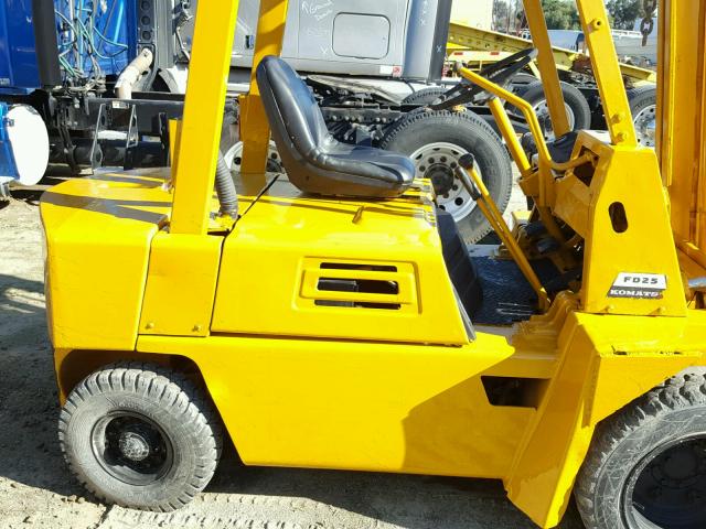 108115 - 1990 KOMATSU FORKLIFT YELLOW photo 9