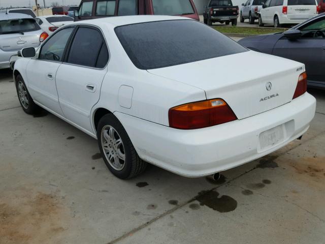 19UUA56611A012677 - 2001 ACURA 3.2TL WHITE photo 3