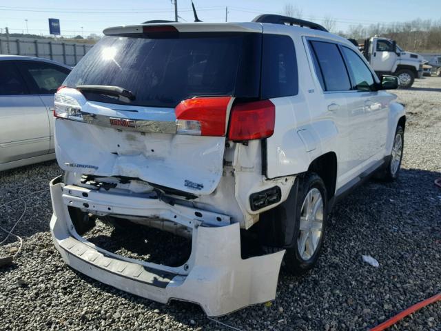 2CTALFEW2A6275667 - 2010 GMC TERRAIN SL WHITE photo 4