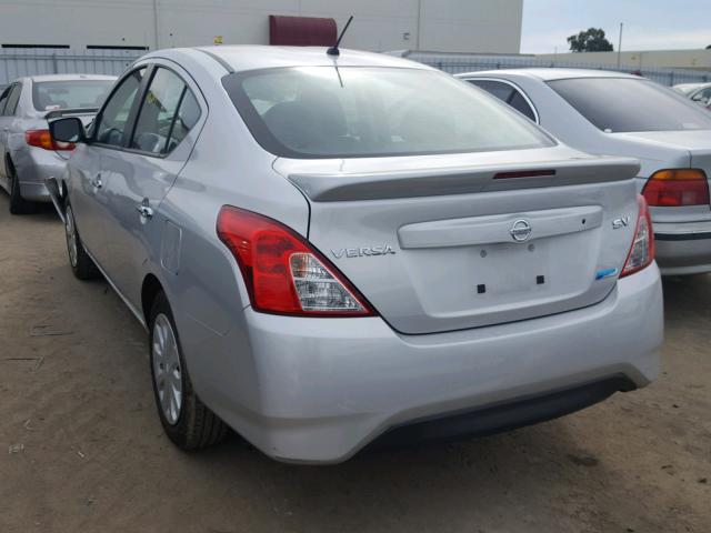 3N1CN7AP1GL854482 - 2016 NISSAN VERSA S SILVER photo 3