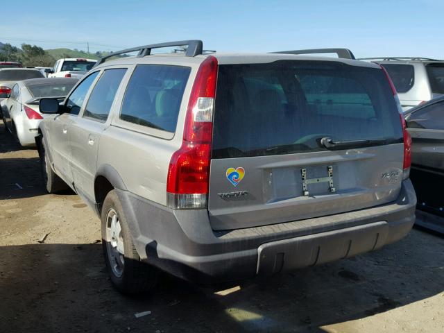 YV1SZ59HX41137302 - 2004 VOLVO XC70 GOLD photo 3