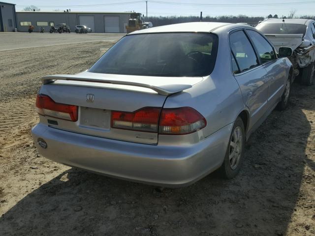 JHMCG56702C013051 - 2002 HONDA ACCORD SE SILVER photo 4