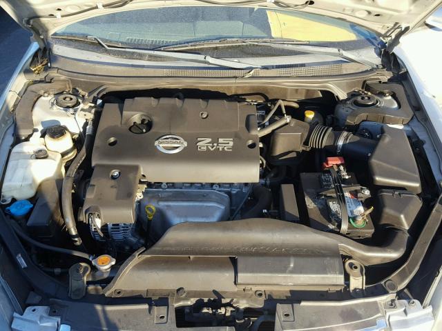 1N4AL11E94C175174 - 2004 NISSAN ALTIMA BAS SILVER photo 7