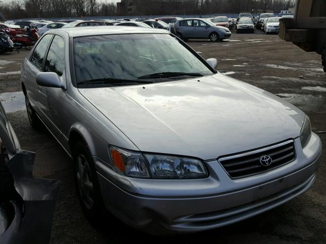 4T1BG22K11U115808 - 2001 TOYOTA CAMRY CE SILVER photo 1