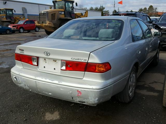 4T1BG22K11U115808 - 2001 TOYOTA CAMRY CE SILVER photo 4