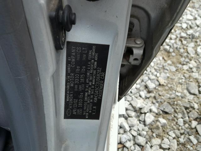 KMHCG45C72U368282 - 2002 HYUNDAI ACCENT GL SILVER photo 10