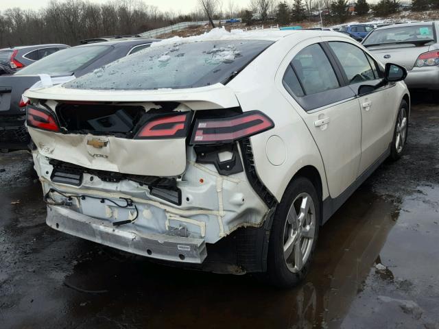 1G1RH6E43EU149381 - 2014 CHEVROLET VOLT WHITE photo 4