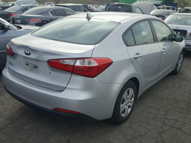 KNAFK4A68F5425358 - 2015 KIA FORTE LX SILVER photo 4