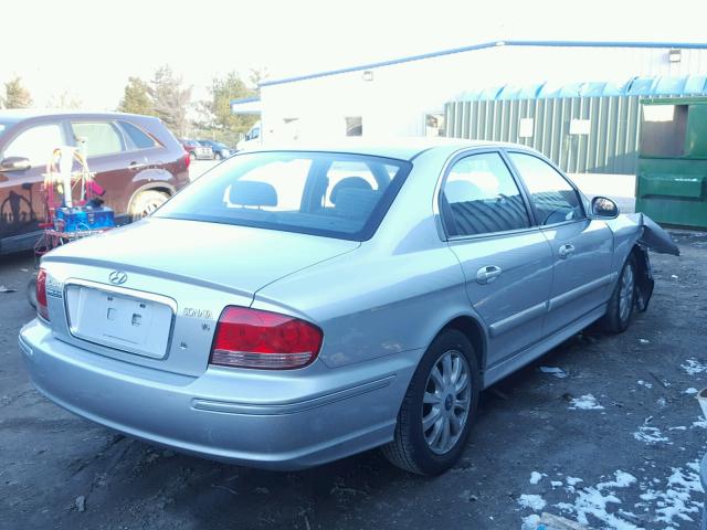 KMHWF35H65A132847 - 2005 HYUNDAI SONATA GLS SILVER photo 4