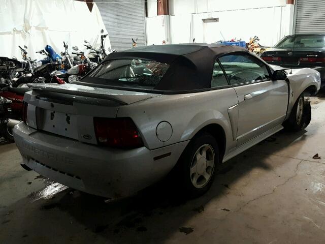 1FAFP4449YF268053 - 2000 FORD MUSTANG SILVER photo 4