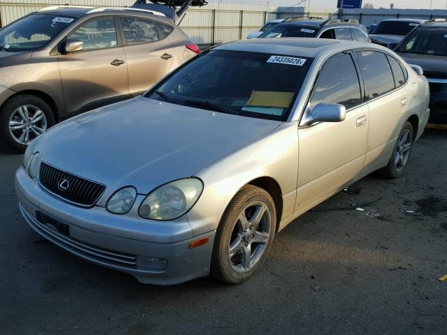 JT8BL69S210001139 - 2001 LEXUS GS 430 SILVER photo 2