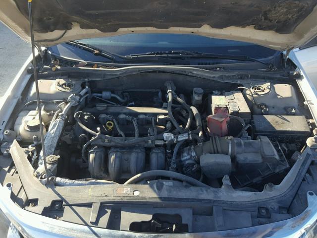 3FAHP0HA2AR235972 - 2010 FORD FUSION SE SILVER photo 7