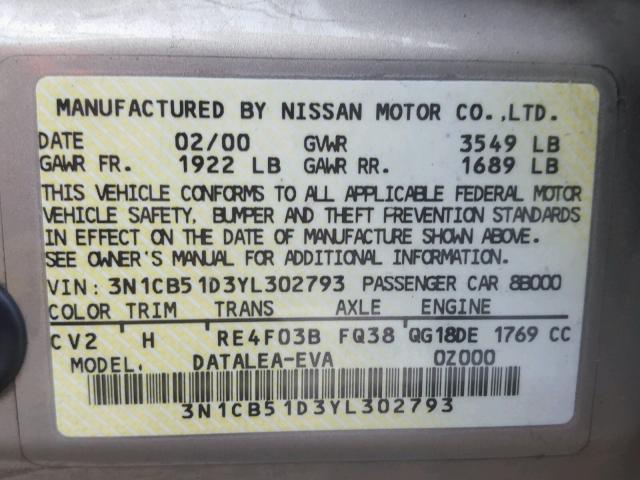 3N1CB51D3YL302793 - 2000 NISSAN SENTRA BAS WHITE photo 10