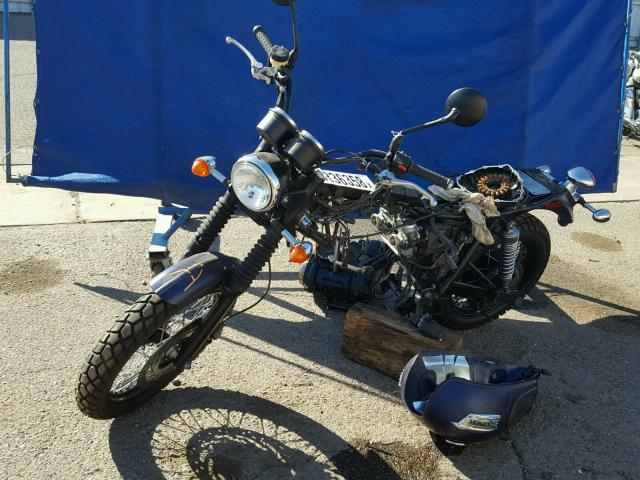 SMT925RN0FT685042 - 2015 TRIUMPH MOTORCYCLE SCRAMBLER BLACK photo 2