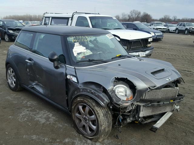 WMWMF7C56ATX42786 - 2010 MINI COOPER S GRAY photo 1