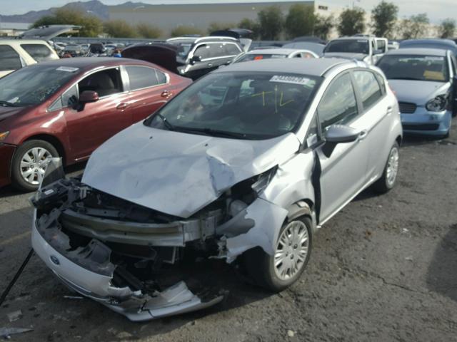 3FADP4TJ4GM127565 - 2016 FORD FIESTA S GRAY photo 2