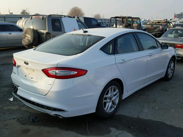 3FA6P0H70ER170346 - 2014 FORD FUSION SE WHITE photo 4