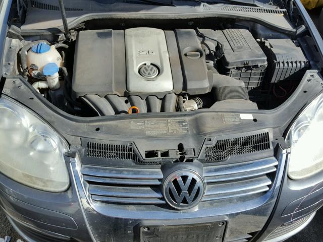 3VWPF71K45M627517 - 2005 VOLKSWAGEN NEW JETTA GRAY photo 7