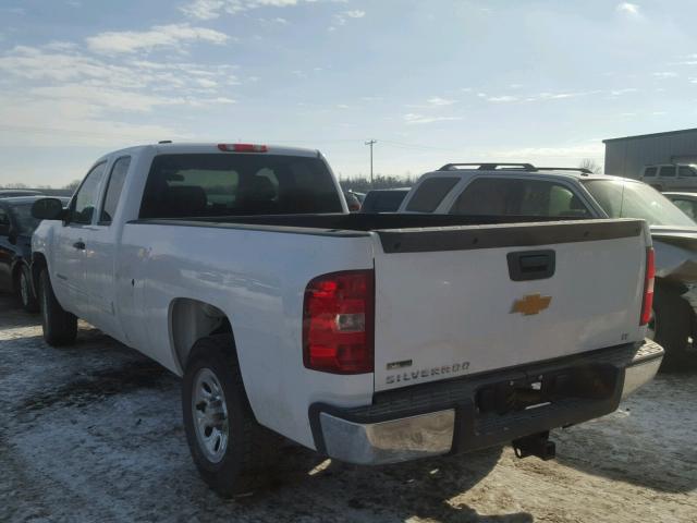 1GCRKSE03CZ230556 - 2012 CHEVROLET SILVERADO WHITE photo 3