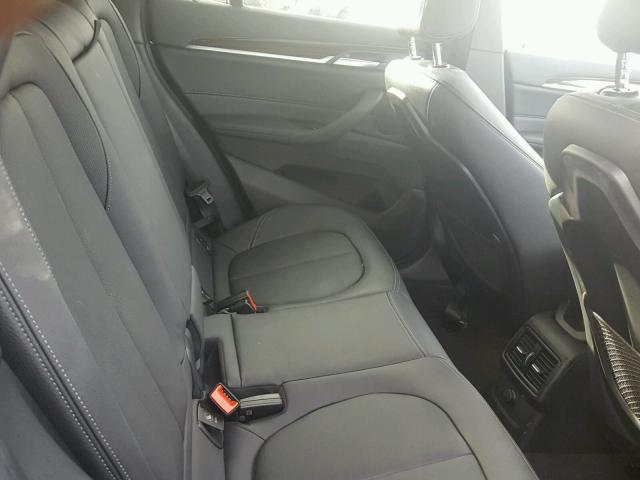 WBXHT3Z38H4A54214 - 2017 BMW X1 XDRIVE2 Сұр фото 6