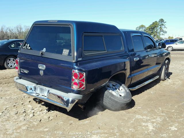 1D7HW48K55S130470 - 2005 DODGE DAKOTA QUA BLUE photo 4