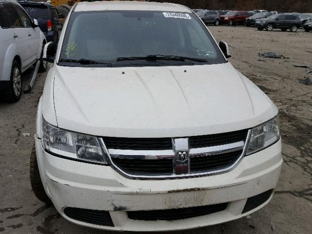 3D4GG57V29T200356 - 2009 DODGE JOURNEY SX WHITE photo 9