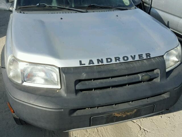 SALNY22293A229549 - 2003 LAND ROVER FREELANDER SILVER photo 7