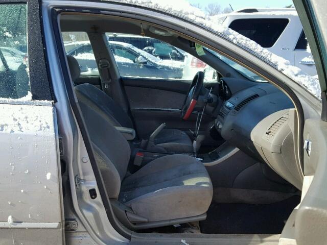 1N4AL11D85C223627 - 2005 NISSAN ALTIMA S SILVER photo 5