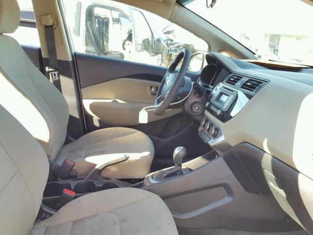 KNADM4A37H6049725 - 2017 KIA RIO LX Արծաթագույն լուսանկար 5