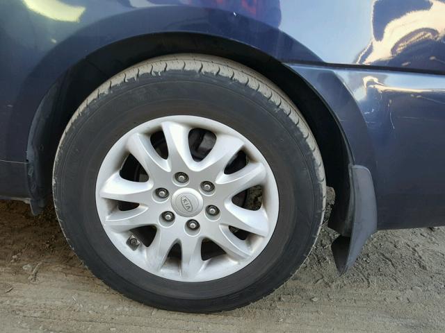 KNDMB233266015439 - 2006 KIA SEDONA EX BLUE photo 10