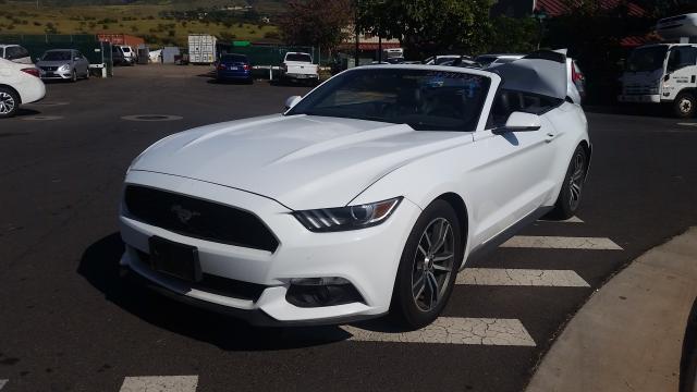 1FATP8UH1G5257453 - 2016 FORD MUSTANG WHITE photo 2