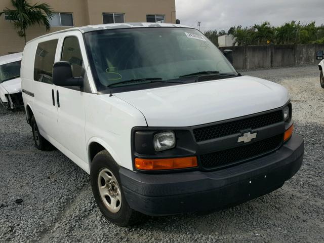 1GCFG15X861168943 - 2006 CHEVROLET EXPRESS G1 WHITE photo 1