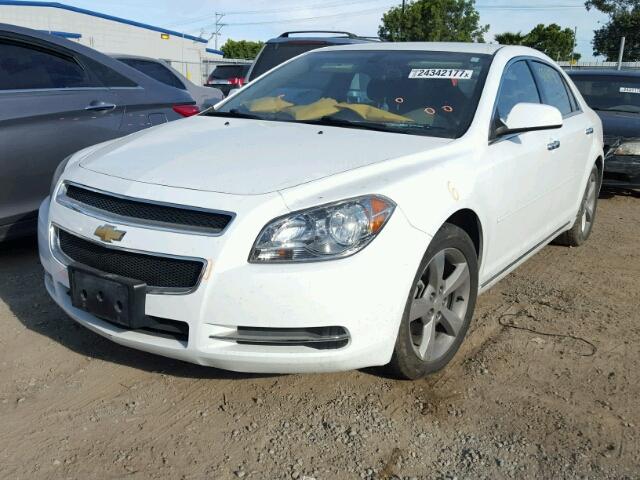 1G1ZC5EU8CF196139 - 2012 CHEVROLET MALIBU WHITE photo 2