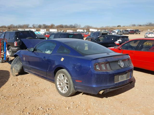 1ZVBP8AM1E5284721 - 2014 FORD MUSTANG BLUE photo 3