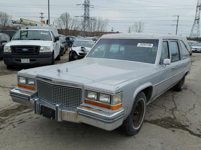 1GEEZ9068B9151310 - 1981 CADILLAC FLEETWOOD GRAY photo 2