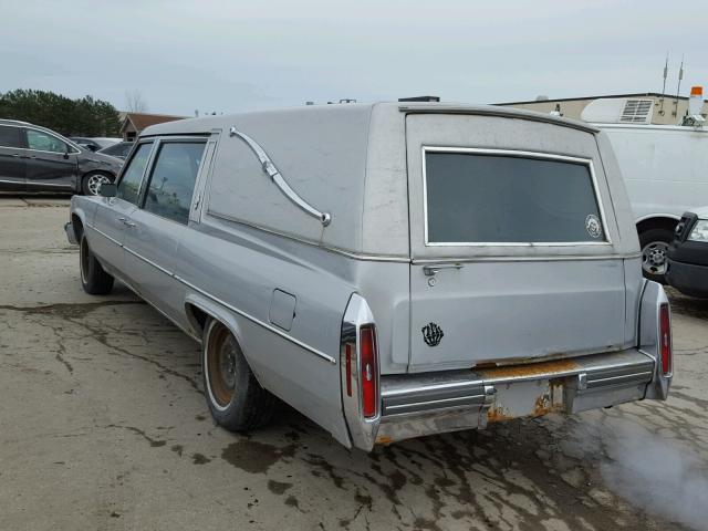 1GEEZ9068B9151310 - 1981 CADILLAC FLEETWOOD GRAY photo 3