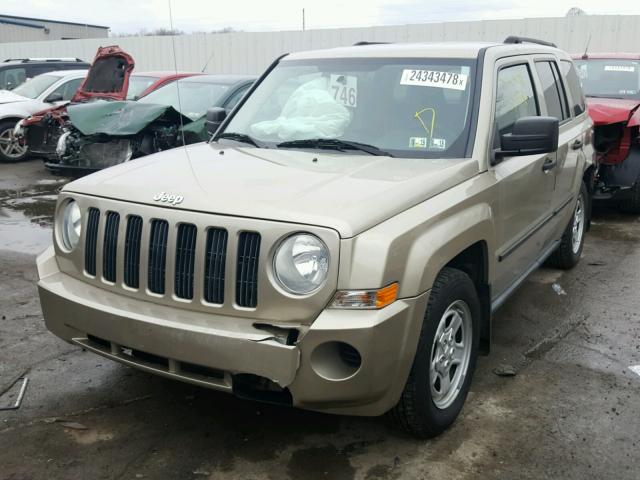 1J4FF28BX9D232762 - 2009 JEEP PATRIOT SP GOLD photo 2