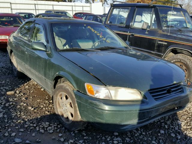 JT2BF22K0X0170010 - 1999 TOYOTA CAMRY LE GREEN photo 1