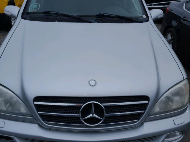 4JGAB75E33A401077 - 2003 MERCEDES-BENZ ML 500 SILVER photo 7