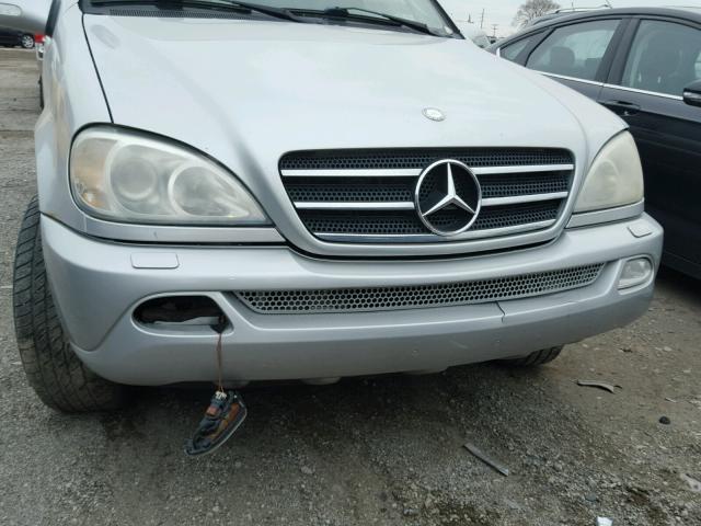 4JGAB75E33A401077 - 2003 MERCEDES-BENZ ML 500 SILVER photo 9